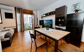 Robertone Guest House 14